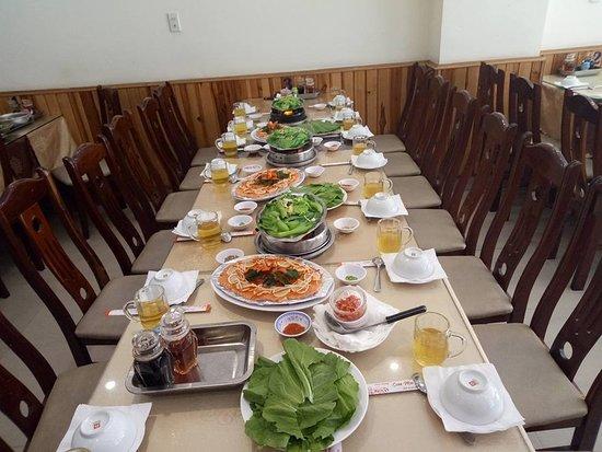 Nha Hang Com Nieu Viet Nam